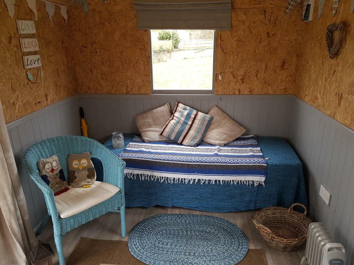 Acorn Camping And Caravan Park Llantwit Major Buitenkant foto
