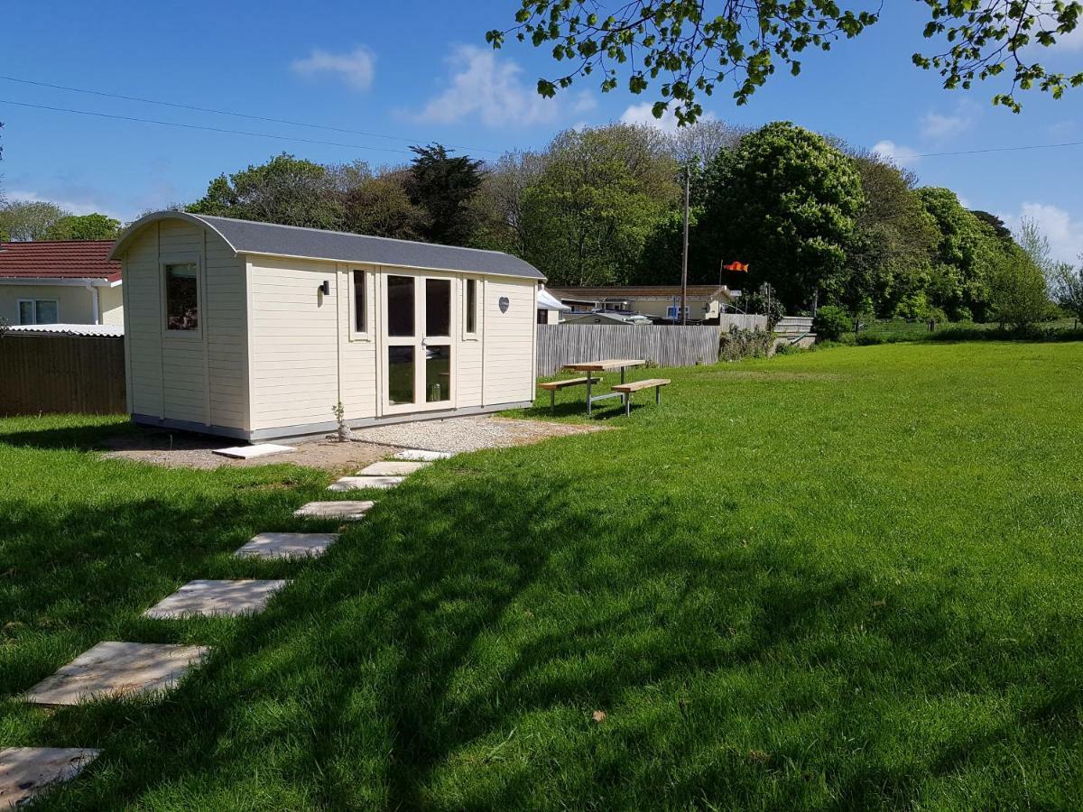 Acorn Camping And Caravan Park Llantwit Major Buitenkant foto