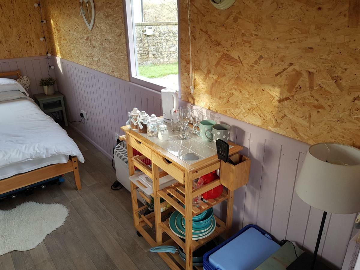 Acorn Camping And Caravan Park Llantwit Major Buitenkant foto