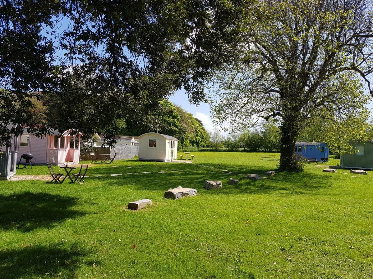Acorn Camping And Caravan Park Llantwit Major Buitenkant foto